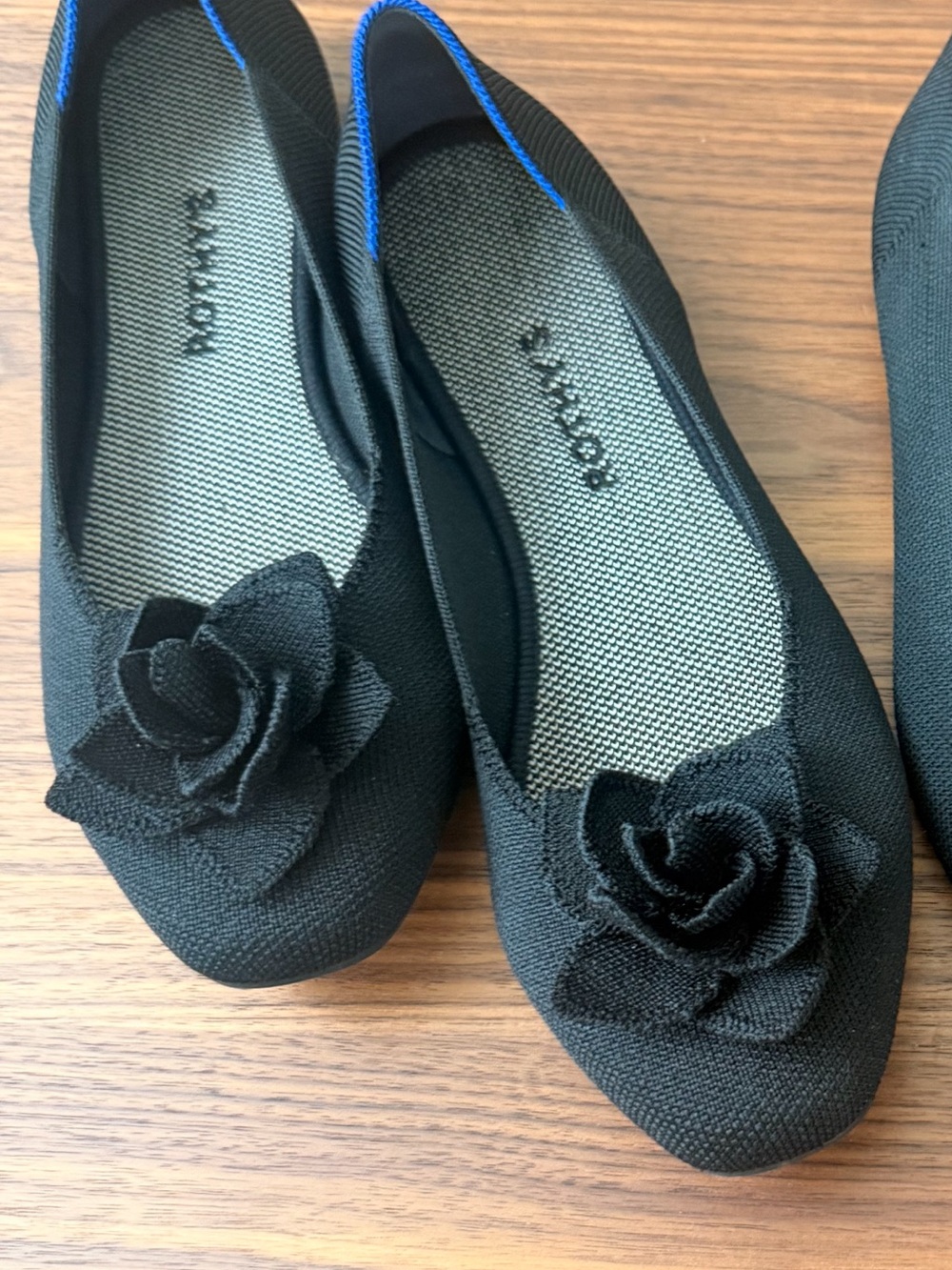 Rothy’s petal square toe flat 10